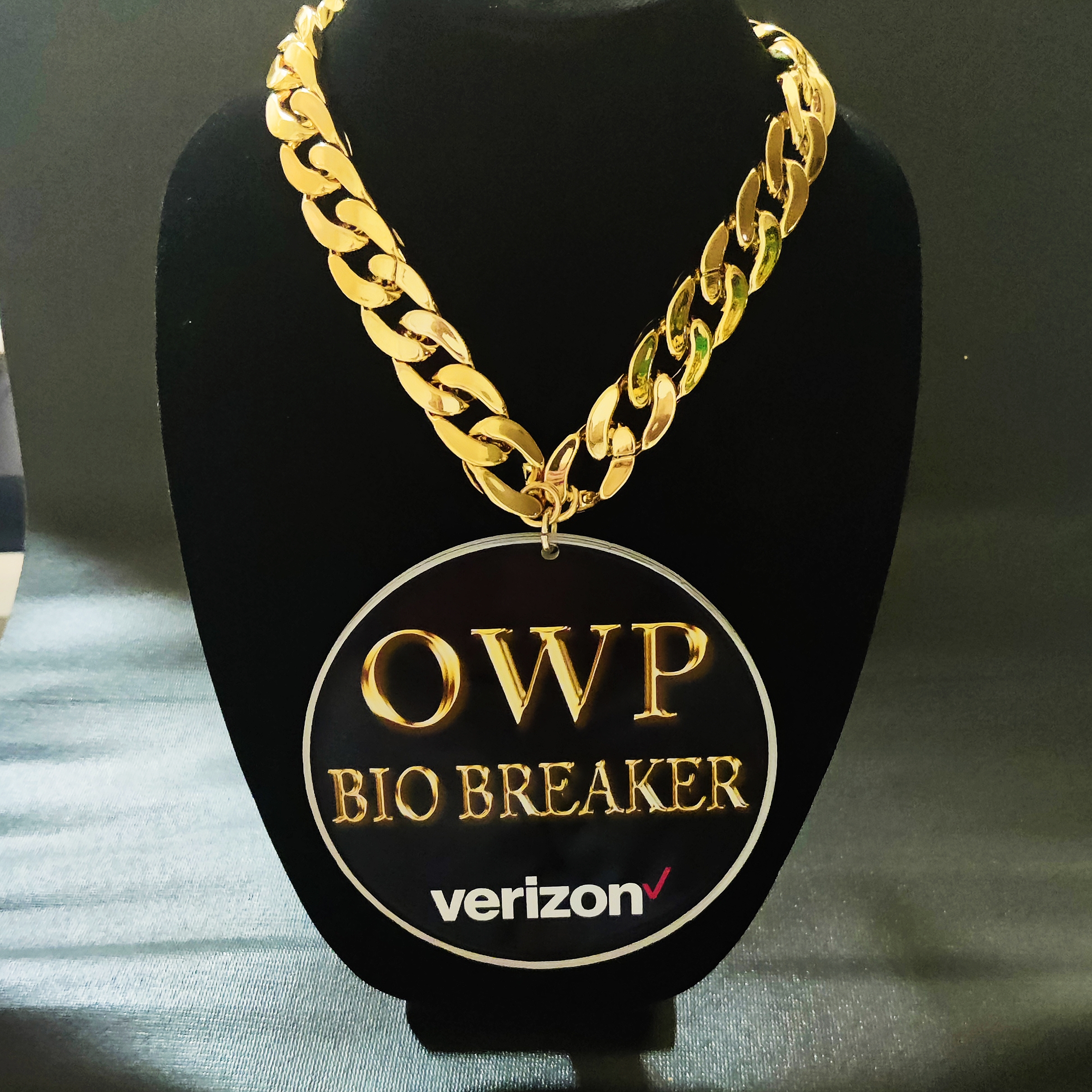 OWP VERIZON Promo Champ Chains1072